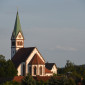 Gesamtbild der St. Johannis-Kirche mit Blick von Westen (© Oskar Burkhardt)