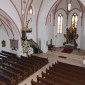 linkes und zentrales Kirchenschiff der St. Johannis-Kirche (© Oskar Burkhardt)